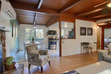 Blue Door Cottage 12 Miles To Yosemite Bbq Oakhurst Exteriör bild